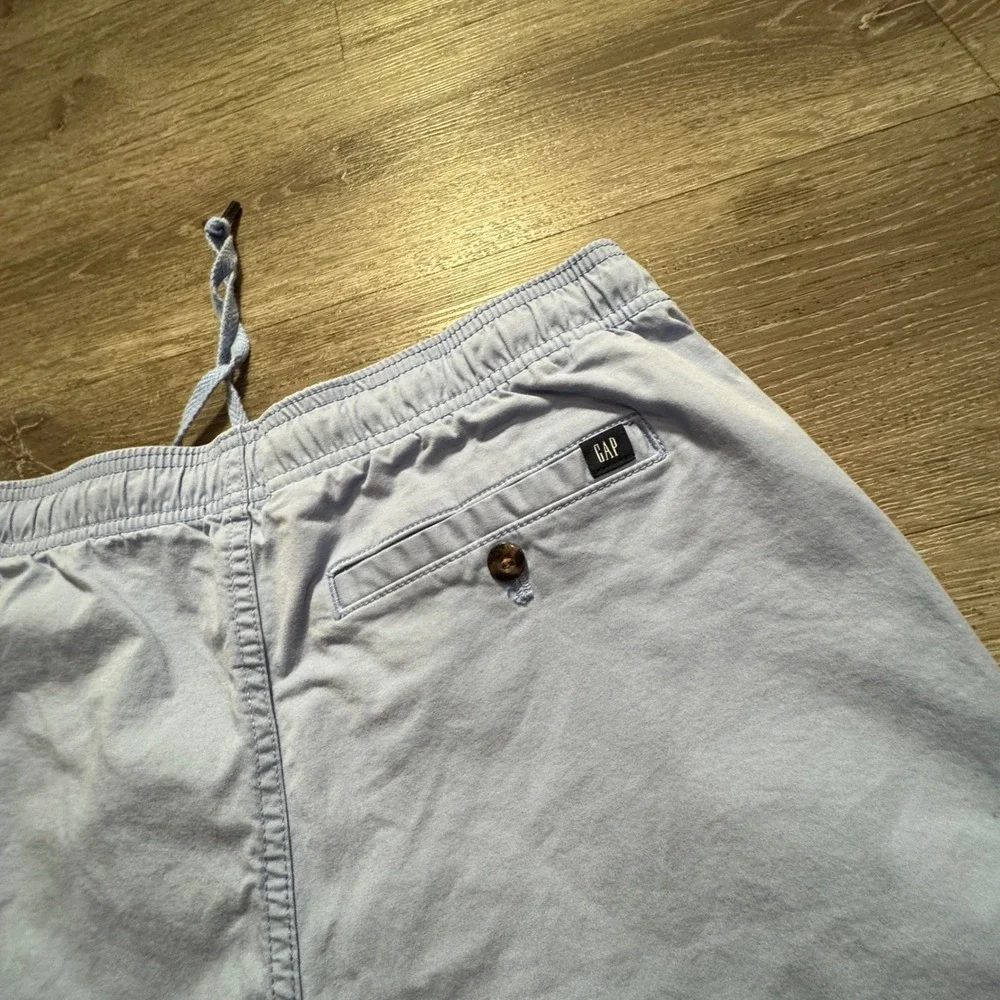 GAP shorts mens